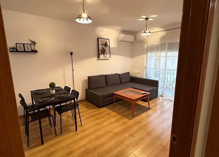 Bonito Piso En Granada